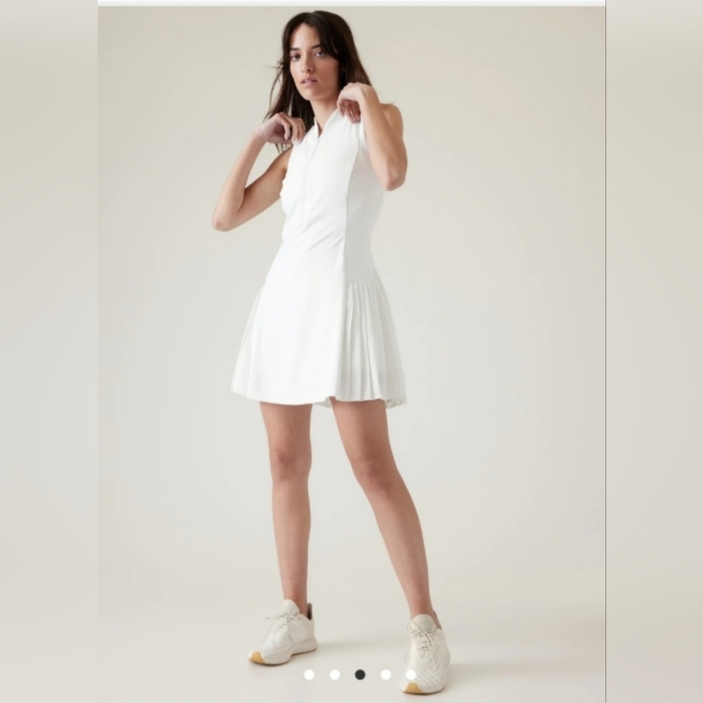 NWT Athleta Advantage Dress Skort Size Small Petite Bright White Color